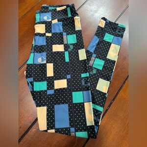 Lularoe One Size Disney Minnie Mouse Leggings NEW